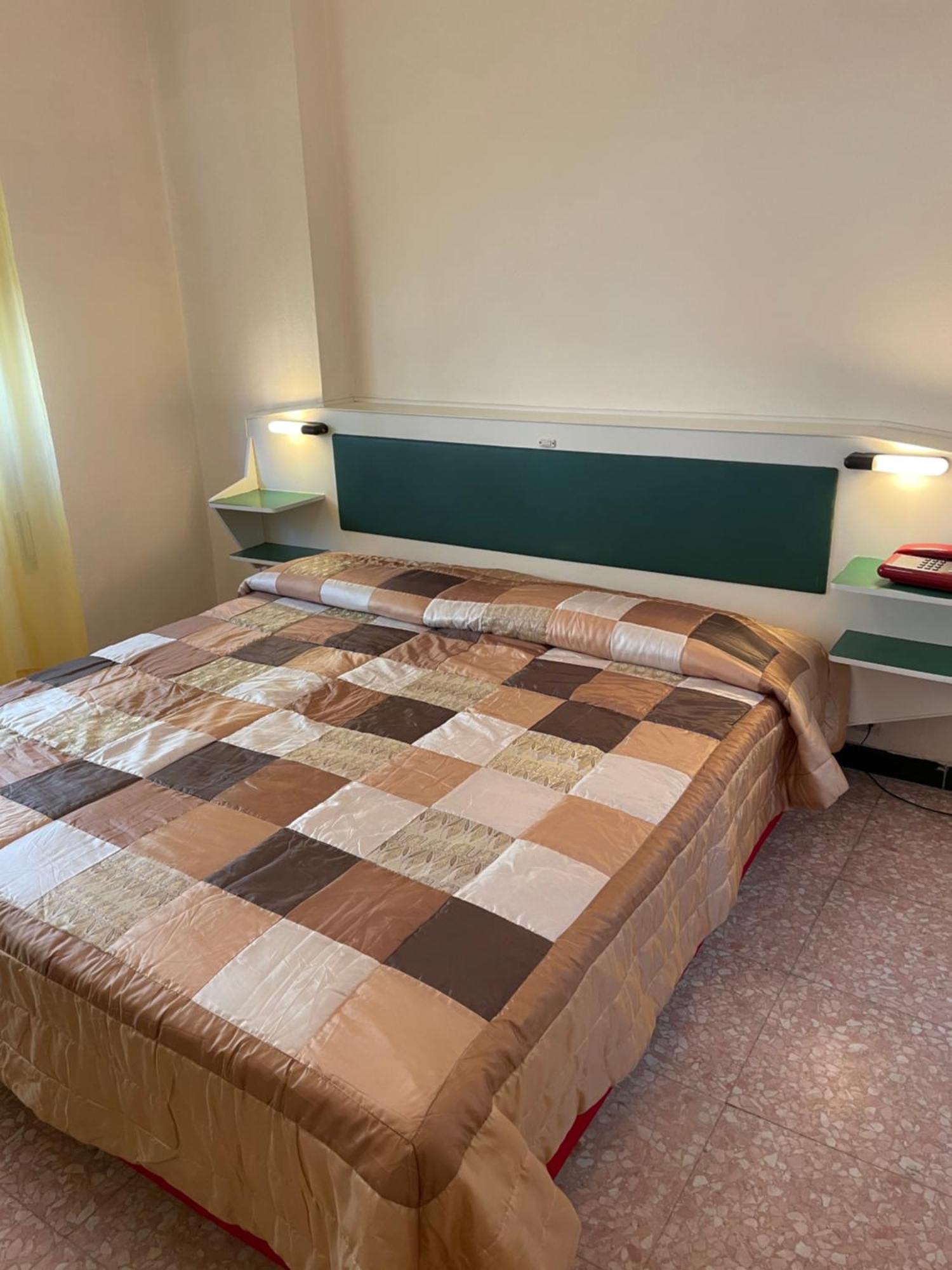 Hotel Robinia Imperia Rom bilde
