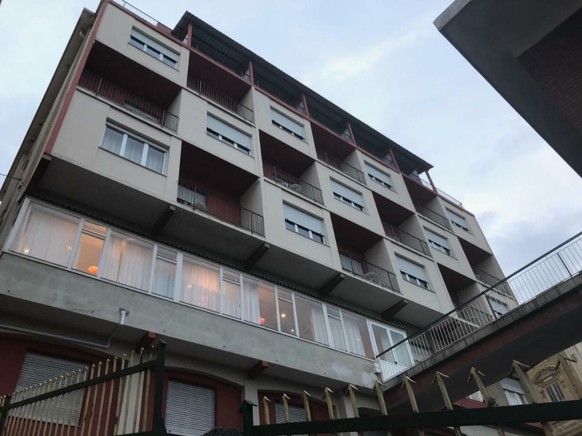 Hotel Robinia Imperia Eksteriør bilde